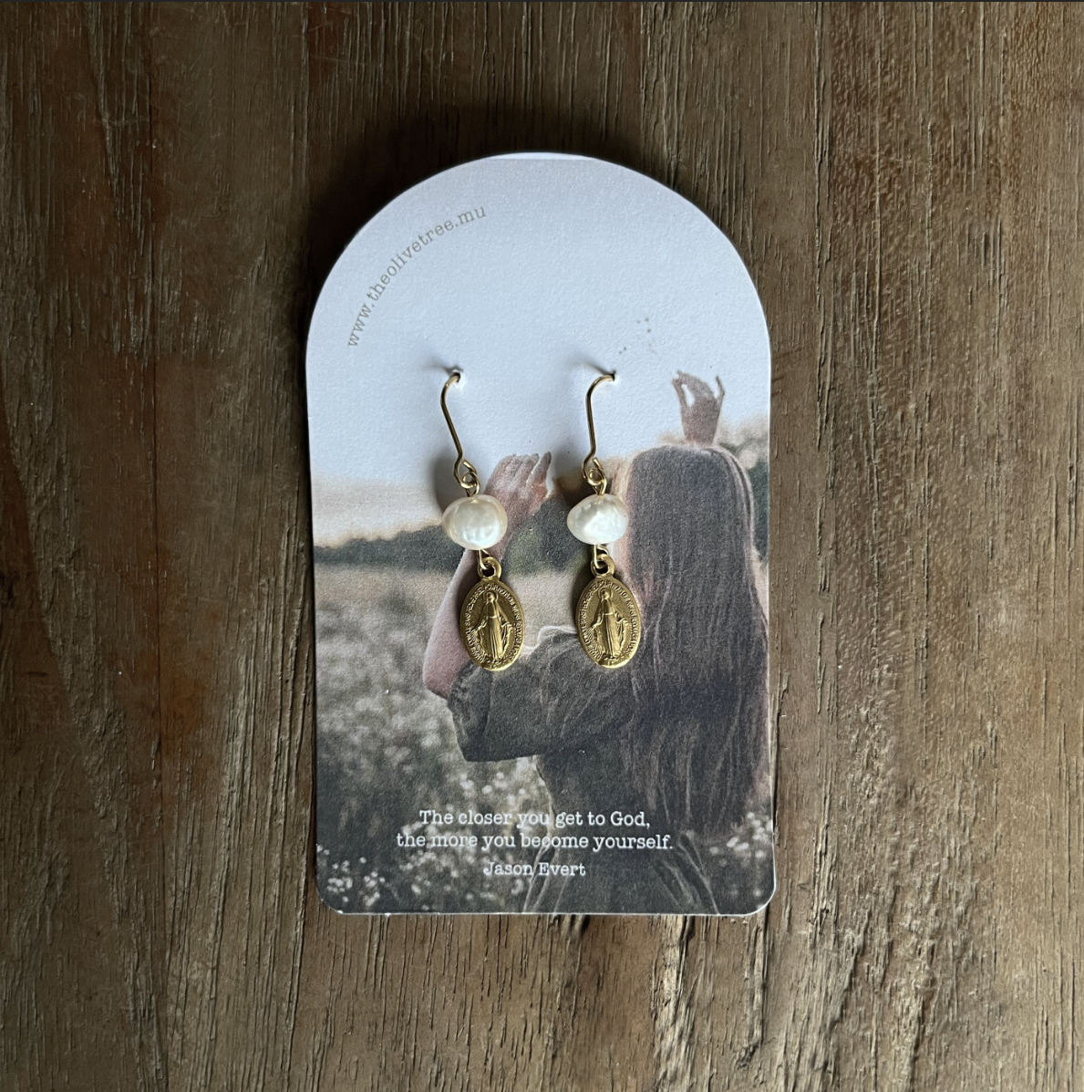 Arrival New | Gold + Silver | Medal Earrings