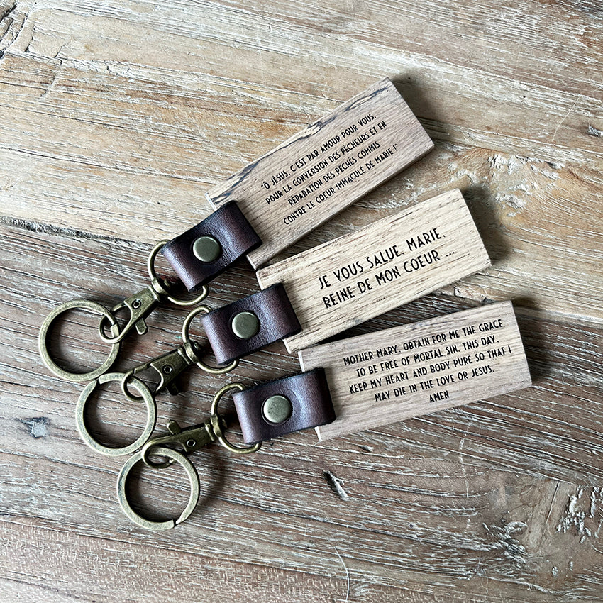 Arrival New | Nature & Wood | Solid wooden keyring prayer
