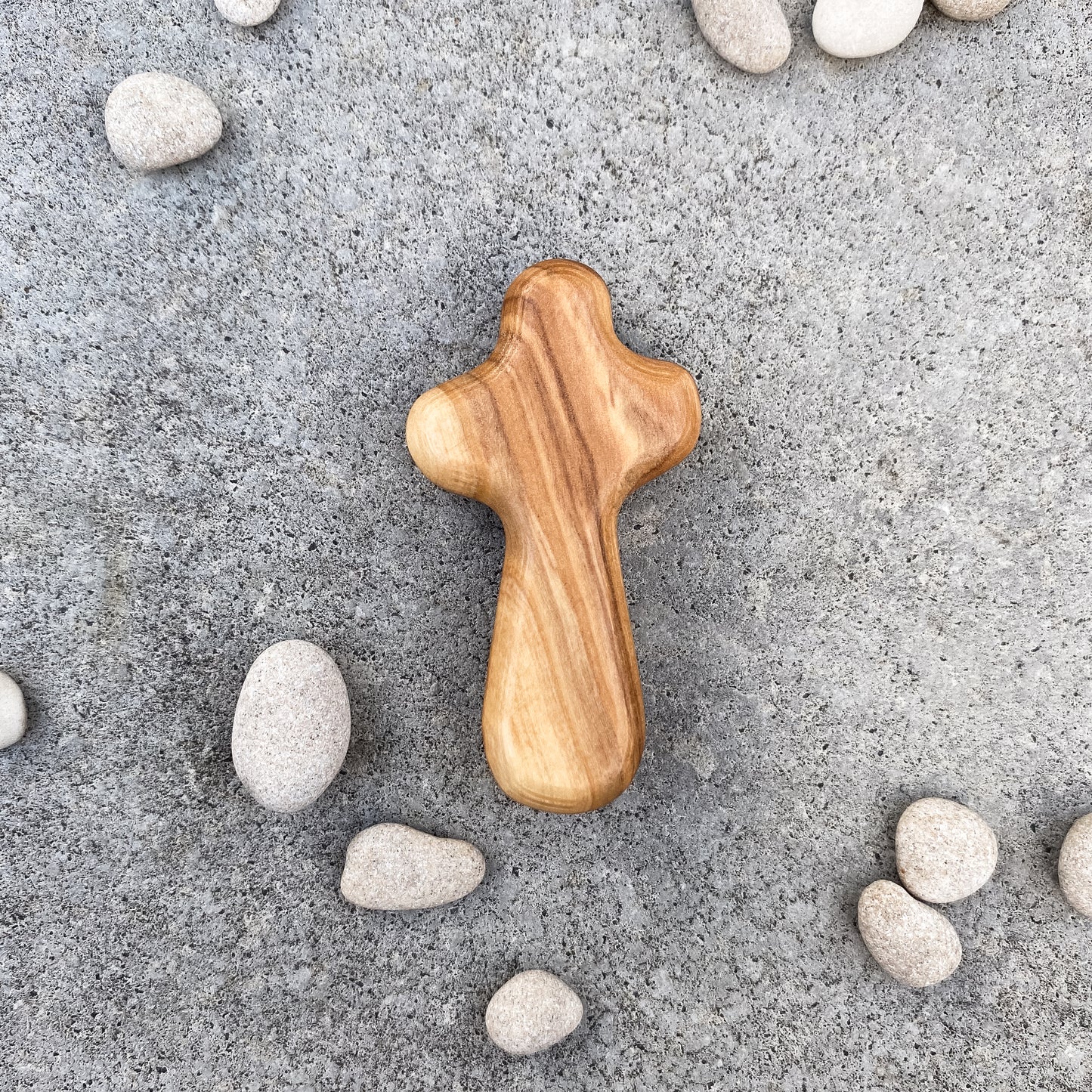 Nature + Wood | Olive wood comfort Cross