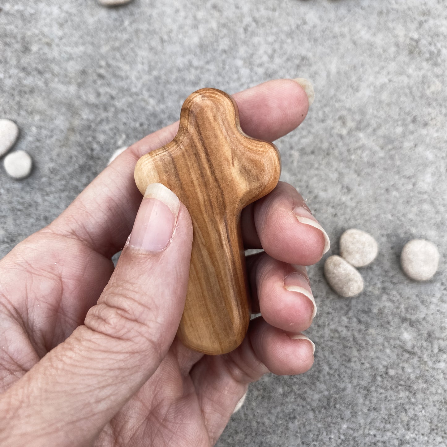 Nature + Wood | Olive wood comfort Cross